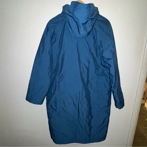 Vintage L.L. Bean Women's Winter Parka in Dark Blue Size Large - Picture 6 of 10